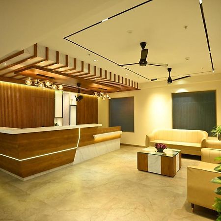 Hotel City Centre Latur Luaran gambar