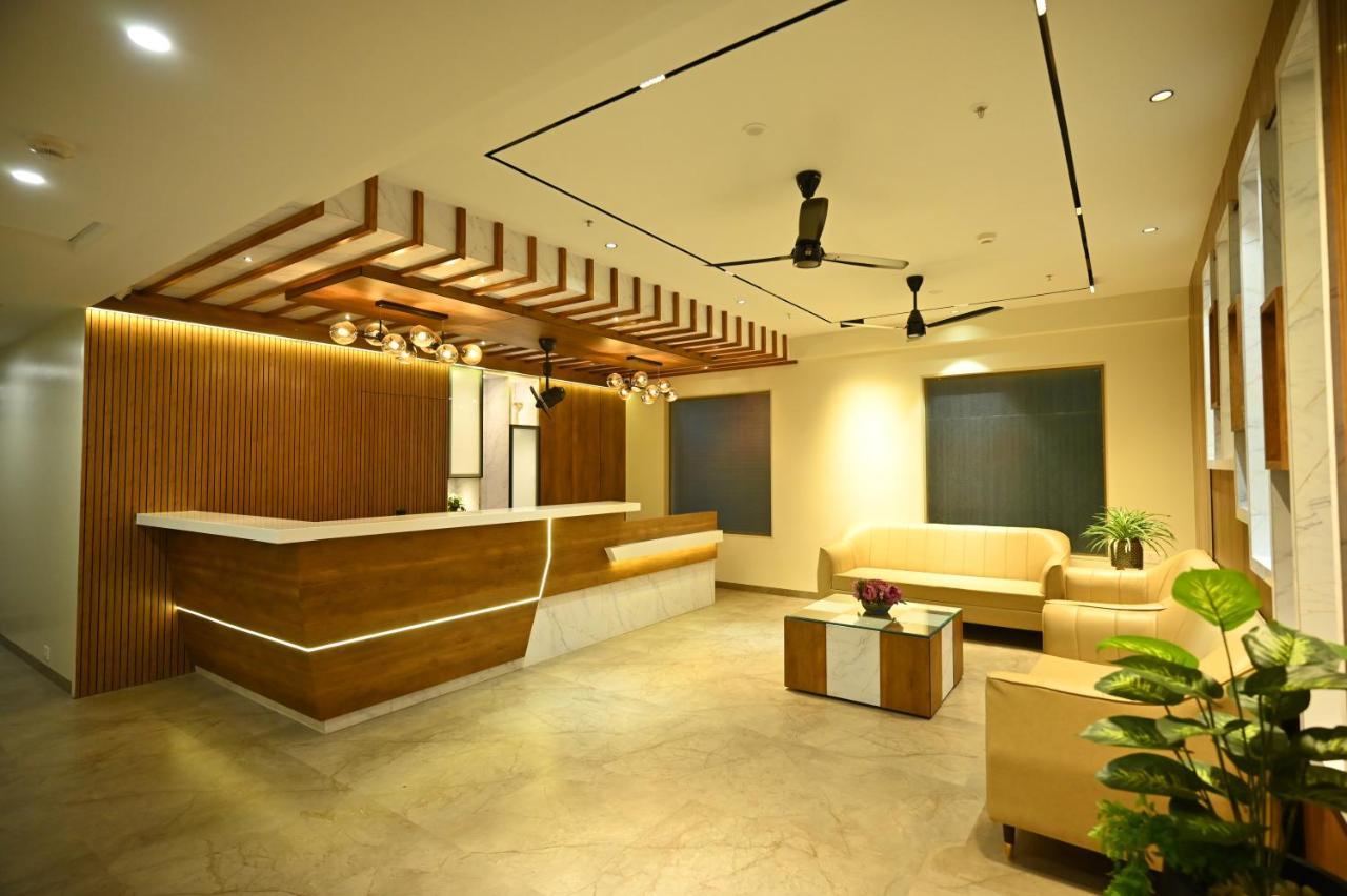 Hotel City Centre Latur Luaran gambar