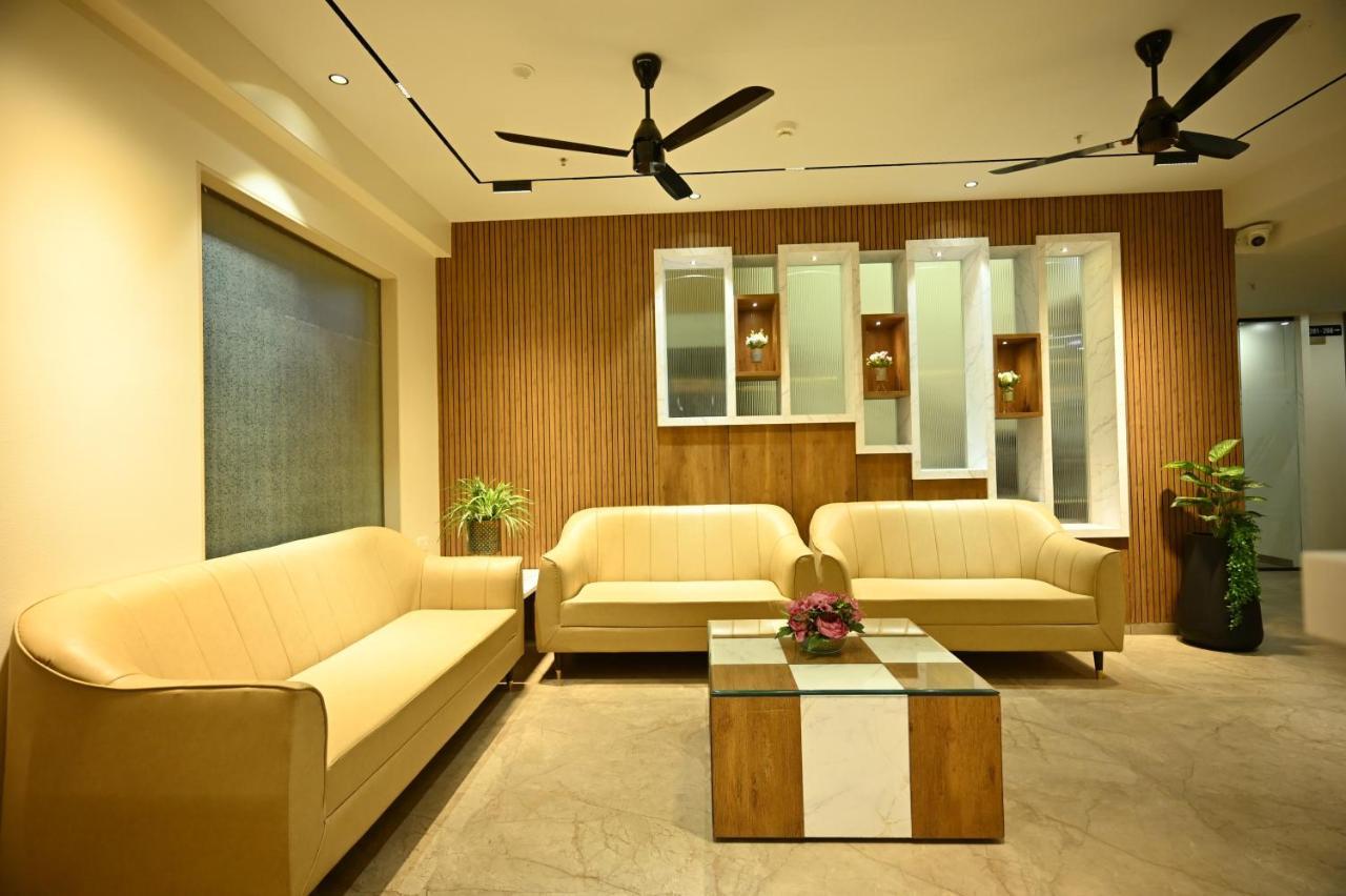 Hotel City Centre Latur Luaran gambar